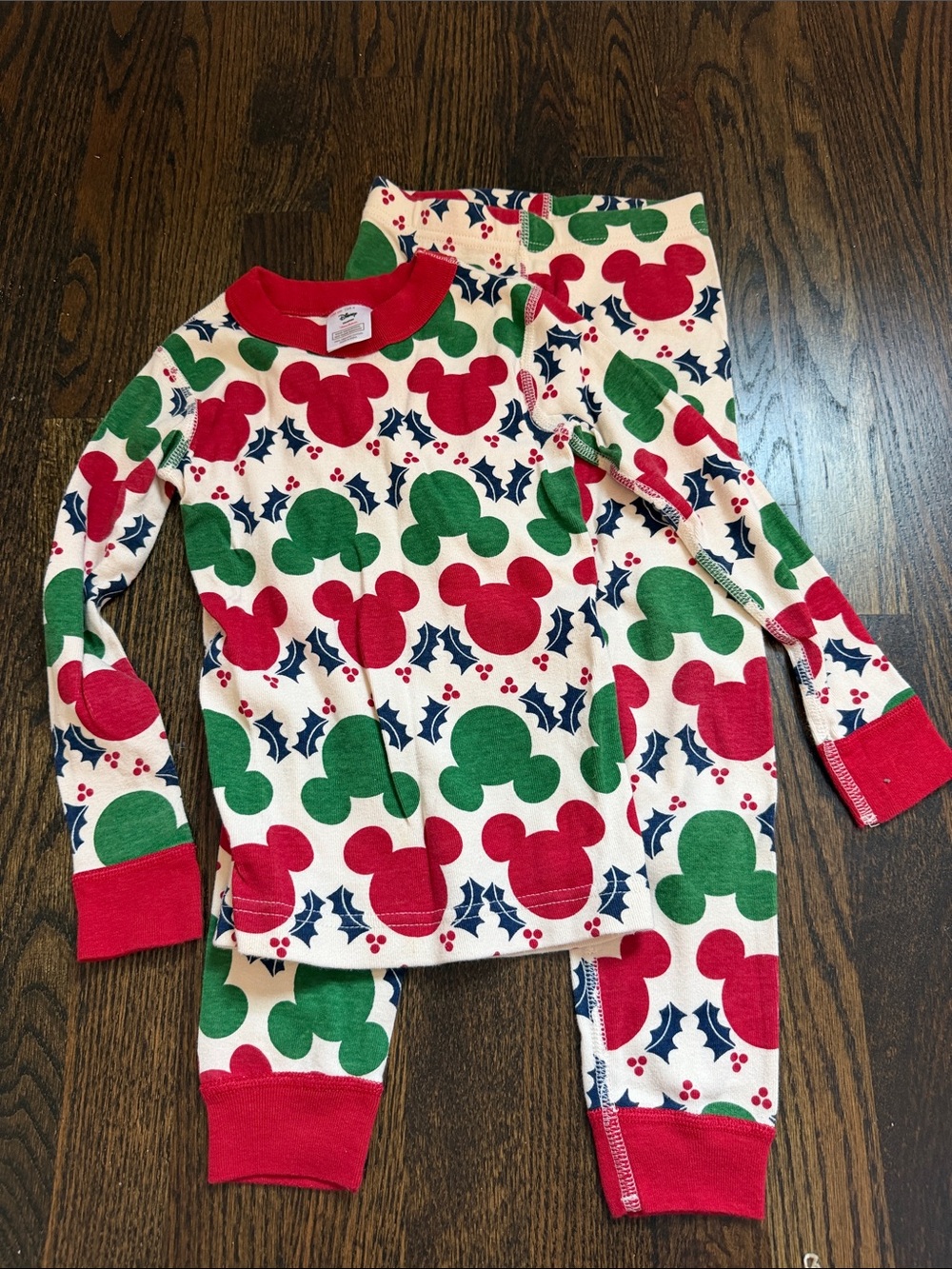 Hanna Andersson x Disney Red & Green Mickey Holiday Pajama Set